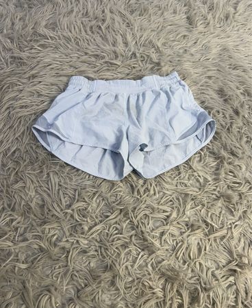 Shorts de sport bleu clair Lululemon