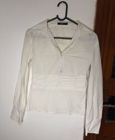 Zara White V-Neck Long-Sleeve Blouse