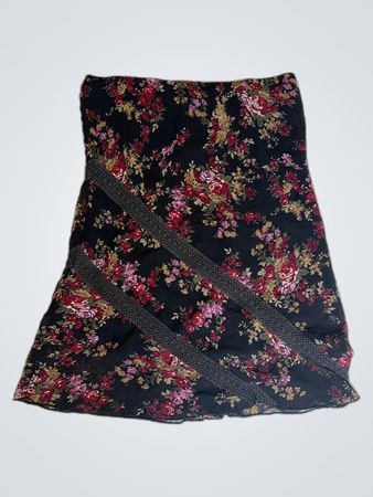 Oval Floral Strapless Top