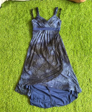 Jessica Blue Blumenmuster High-Low-Kleid Größe 6