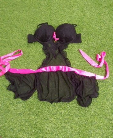 Passion Forever Schwarzes Dessous-Set mit rosa Schleife
