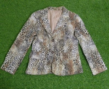 Damen-Blazer mit Leopardenmuster