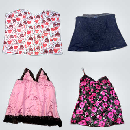 Denim-Minirock oder Slip-Top