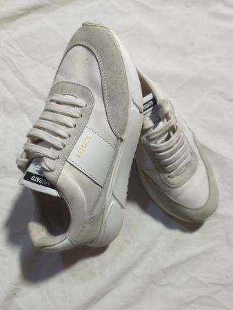 ARIGATO Axel Sneakers