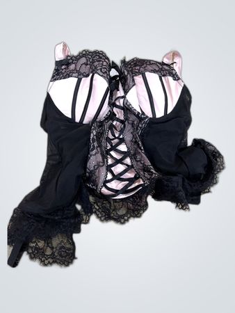 Lehneney Black Lace Bustier