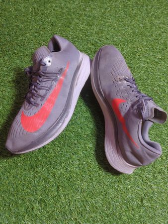 Nike Vaporfly Running Sneakers