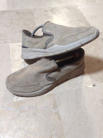 Mixed shoes