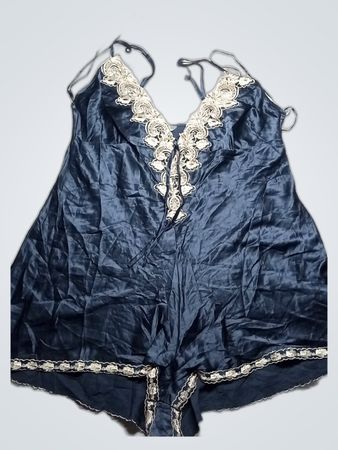 Women's Black Nightwear Set