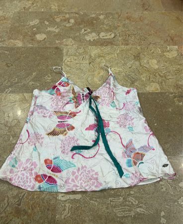 Women's Floral Top