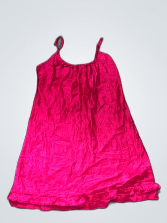 Robe débardeur en satin rose