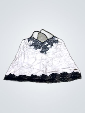 Autogram Lace Trimmed Camisole