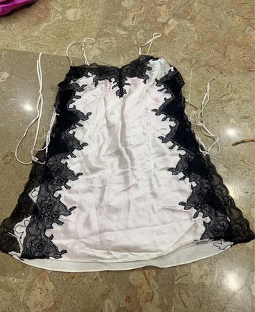 La Senza Lingerie Chemise