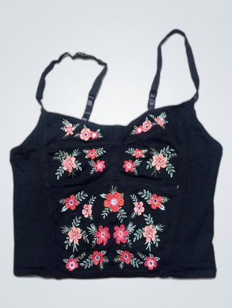 New Look Black Floral Embroidered Crop Top