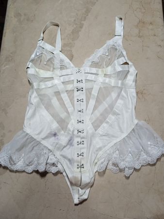 Ann Summers White Lace Bustier