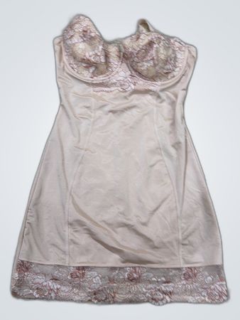 Bella Pink Lace Chemise