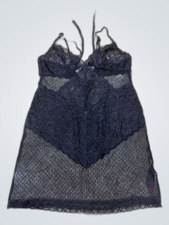 Le Setyza Black Lace Camisole