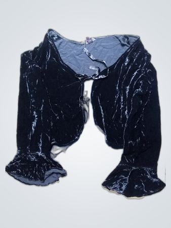 Ebubu Velvet Top