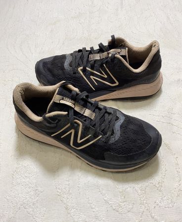 New Balance Sneakers
