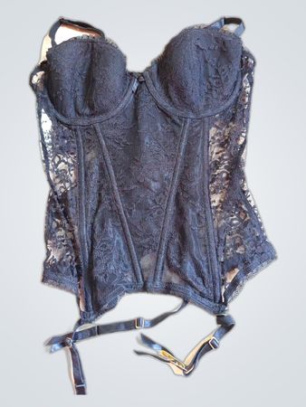 Black Lace Bustier