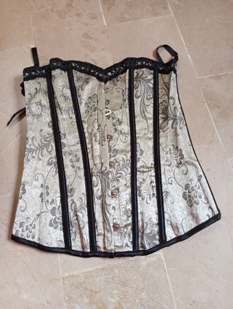 Vaacodor Corset