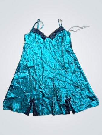 Türkise Seiden-Chemisette