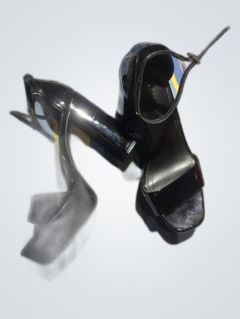 Madden Girl schwarze Riemchensandalen