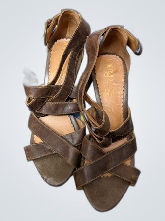 Indigo Brown Leather Sandals