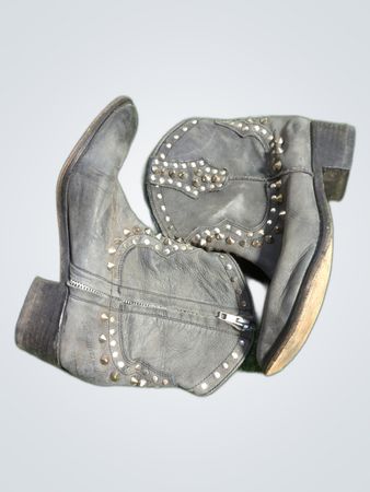 Steve Madden Gray Studded Cowboy Boots