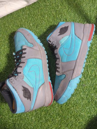 Jordan High Top Sneakers