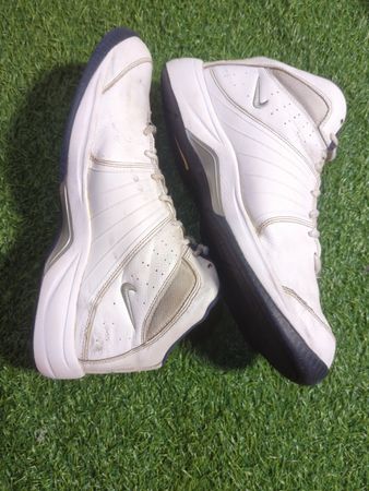 Nike Weiße High-Top Sneaker