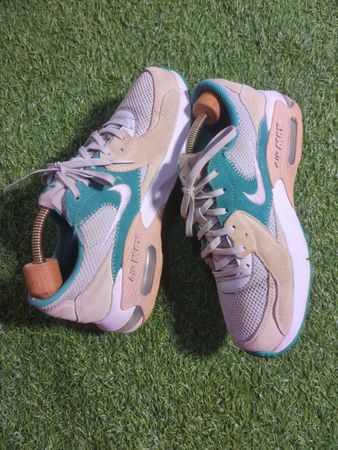 Nike Air Max Sneakers Green Beige