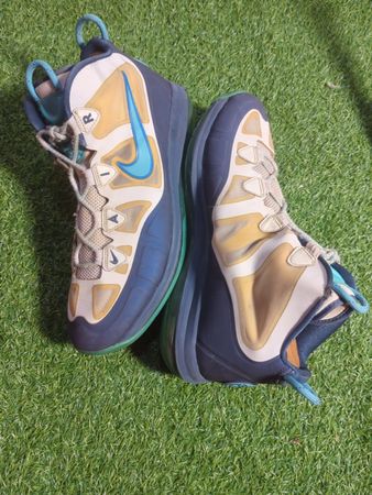 Nike High-Top Sneakers