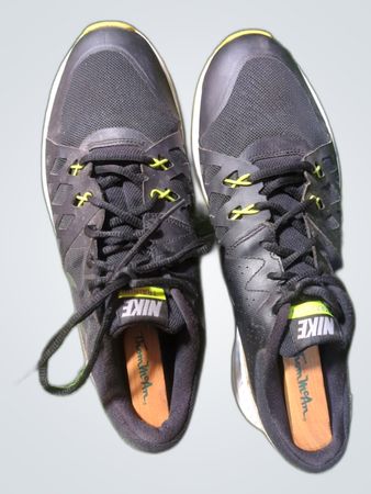 Nike Black Yellow Sneakers