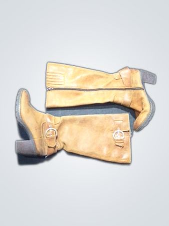 B&C Tan Leather Knee-High Heeled Boots