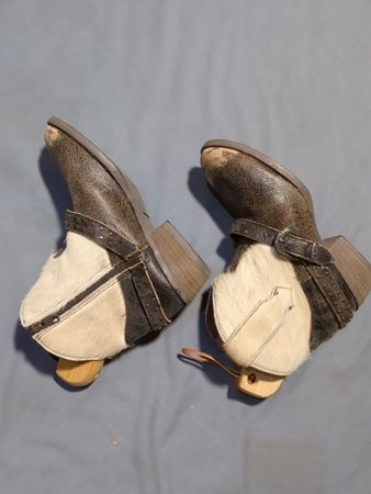 Unbranded Brown Leather Cowboy Ankle Boots with Fur Trim