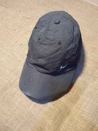 Nike Grey Baseball Cap