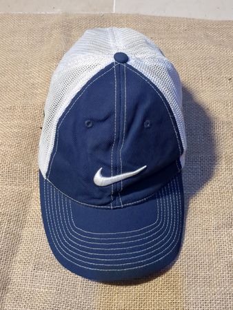 Nike Golf Mesh Baseball Cap