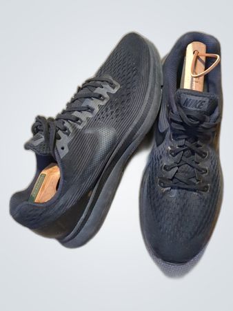 Nike Air Zoom Pegasus 35 Sneakers Black