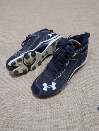 Under Armour Black Sneakers
