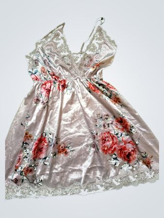 Women's Floral Nightgown