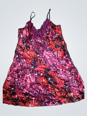 Secrets Floral Nightgown