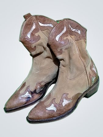 Vero Cuoio Cowboy Boots
