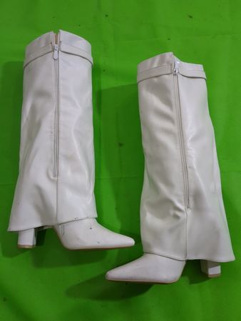 Unbranded White Leather Knee-High Boots