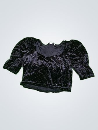 OUT Black Velvet Crop Top