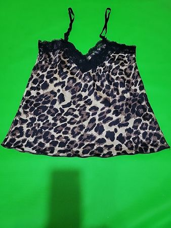 Cameo Pose Leopard Print Camisole