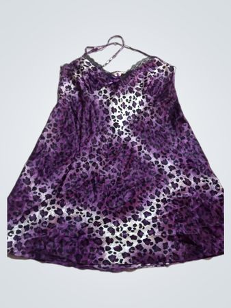 Dunnes Stores Lila Leopardenmuster Nachtkleid