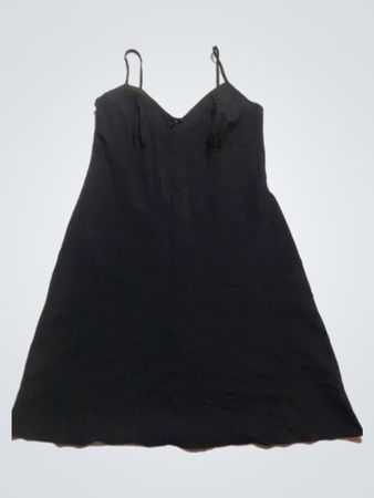Schwarzes Slipkleid