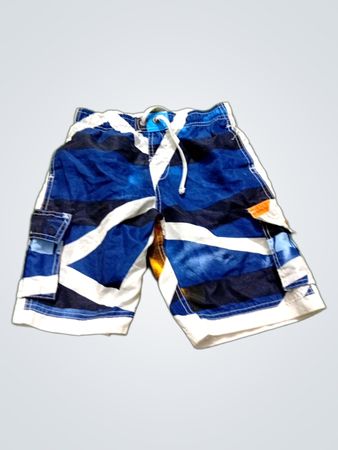 Blaue und weiße gestreifte Badeshorts mit abstraktem Druck