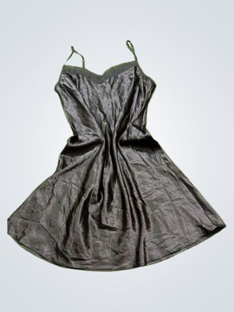 Schwarzes Slipkleid