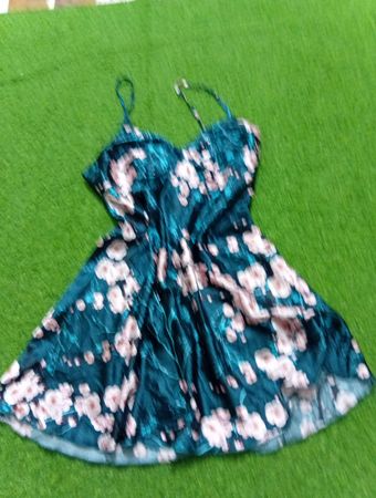 Floral-Print-Spaghettiträgerkleid